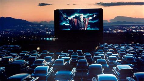 The golden age of drive-in movie theaters in America preserved through unique photos from 1930 ...