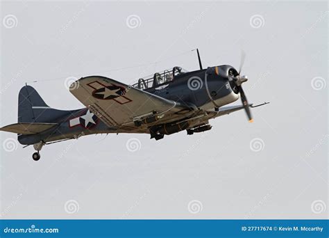 World War II Dauntless Dive-Bomber Editorial Stock Image - Image of ...