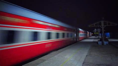 Here's Why Trains Run Faster At Night Than During The Day