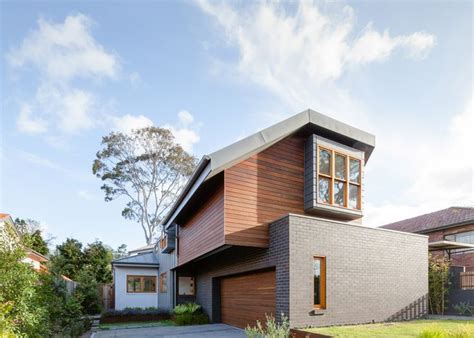 Bijl Architecture reinterprets the traditional Dutch gable for a Sydney ...