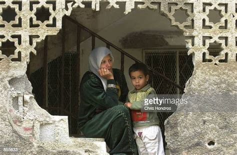 121 Battle Of Jenin 2002 Stock Photos, High-Res Pictures, and Images - Getty Images