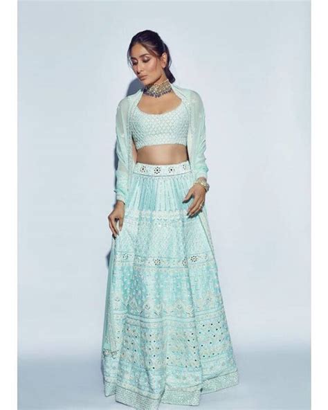 kareena-kapoor-lehenga - ShaadiWish