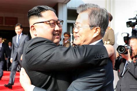 Kim Reaffirms Korean Denuclearization Push, Looks Forward to Trump ...