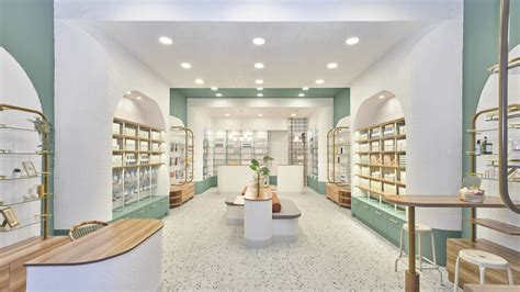 K Pharmacy / Wand Works Architecture | ArchDaily