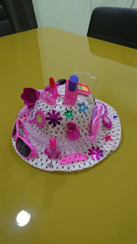 Crazy hat day at school #crazyhatdayideas Crazy hat day at school # ...