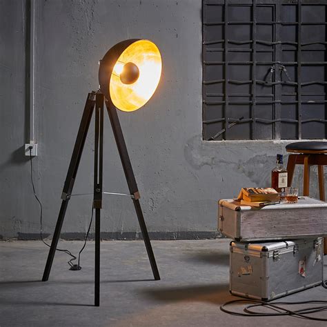 Versanora - Fascino 160cm Metal Retro Studio Tripod Floor Lamp - Black / Gold | Industrial Style ...