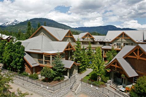 Whistler / Blackcomb Ski Vacation Packages - Lodging Options