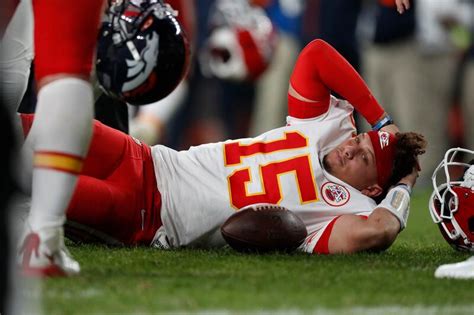 Patrick Mahomes injury: Kansas City Chiefs’ quarterback’s knee won’t ...