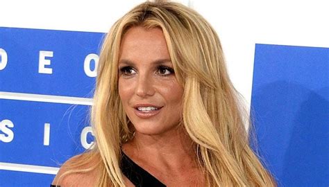 Britney Spears 'desires' returning to singing career in 2023