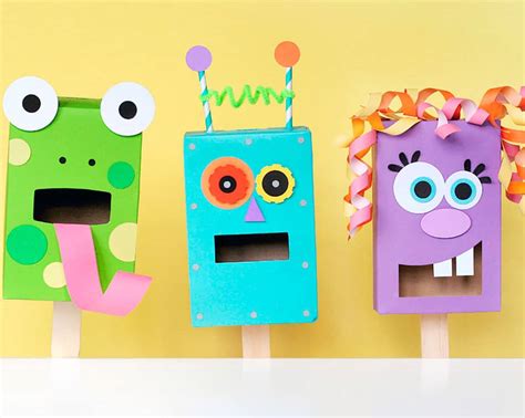 DIY Puppets Your Kids Will Love Making and Playing With