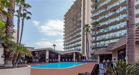 San Diego Bayside Hotels | Official Website | Wyndham Bayside