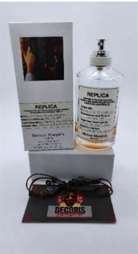 Partial Maison Margiela Replica Whispers In The Library - 20ml/100ml – Decoris Amora Perfume Decant