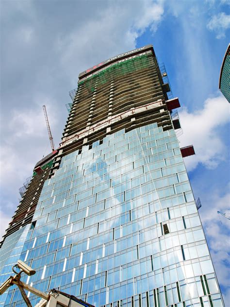 Gallery of The 10 Tallest Buildings Under Construction in Europe - 7