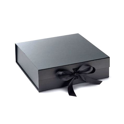 BLACK BOX LUXURY CORPORATE GIFT - Google Search Gold Bridesmaid Gifts ...