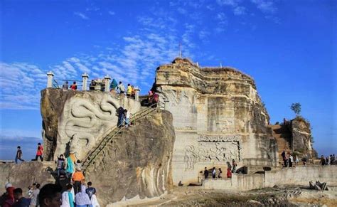 The Cliff of Breksi, Ex-Quarry Land Which is Always Full of Visitor - Yogyakarta Tourism Portal