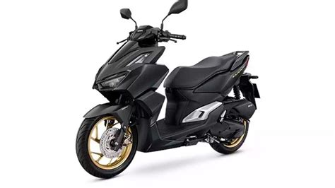 Aerox 155 rivaling Honda Click 160 sporty scooter breaks cover in ...