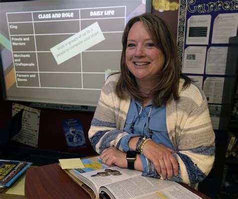 Castaic Middle School Teacher awarded District Teacher of the Year