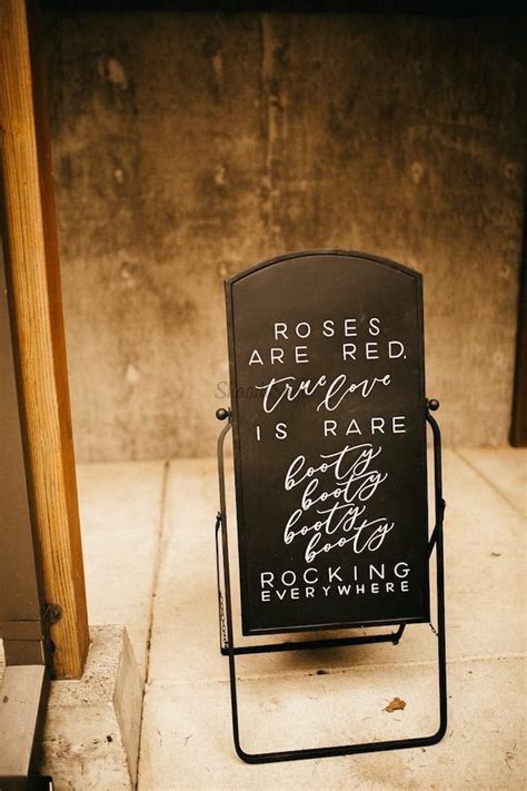 25+ Best Wedding Sign Board Ideas To Add A Personalised Touch ...