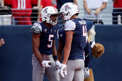 Arizona Wildcats favored against ASU in Territorial Cup - Arizona Desert Swarm