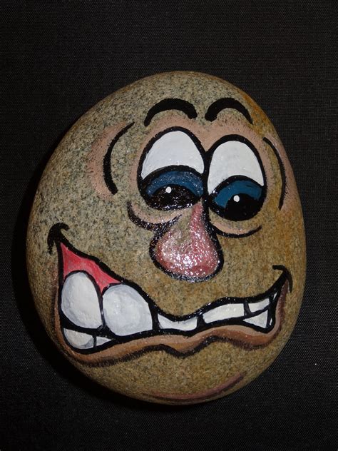 funny face for the garden | Cool paintings, Stone painting, Painted rocks