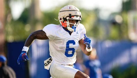 Post-fall camp projected depth chart: Offense | GatorCountry.com