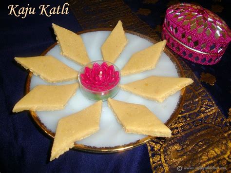 Sailaja Kitchen...A site for all food lovers!: Kaju Katli / Kaju Katli Recipe / Cashew nut Burfi ...