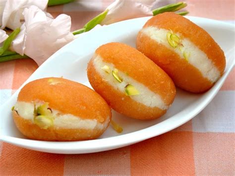 Malai Chum Chum: Sweet Dish - Boldsky.com