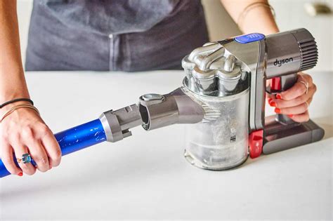 How To Clean Dyson Filter - 9 Easy Steps