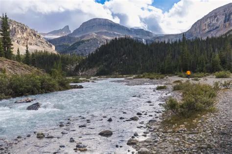 How to Hike to BOW GLACIER FALLS in Banff