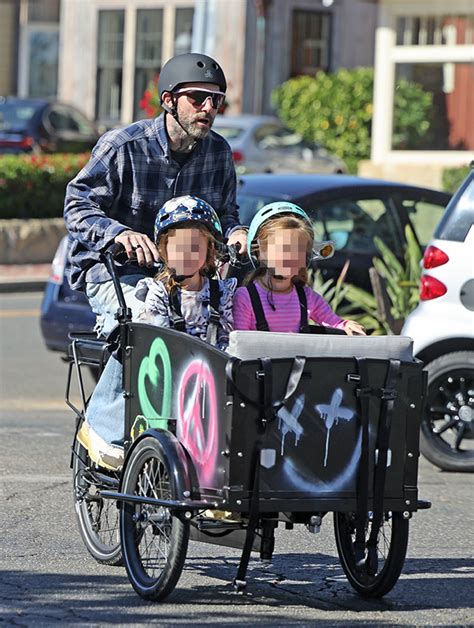 Adam Levine Sports Grey Beard On Bike Ride With Kids: Photo – Hollywood Life