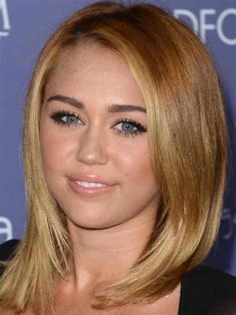 Golden Bob – Best Miley Cyrus Hairstyles