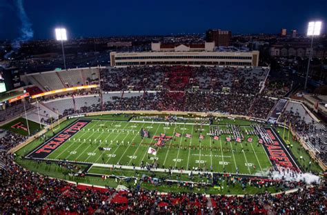 Texas Tech football: Jones Stadium capacity likely at 25% for 2020