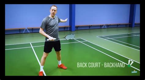 Badminton Footwork Part 3 : recovery footwork in the Round the Head ...