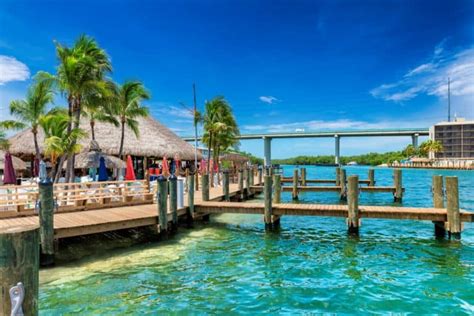 14 Best Restaurants In Key Largo You Must Try - Florida Trippers