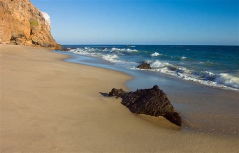 Pirates Cove Beach, Malibu, CA - California Beaches