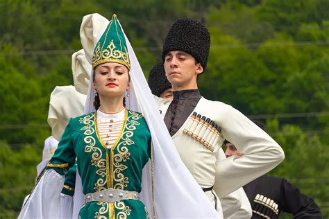 Fried pies and Caucasian yoga: Get to know the traditions of Adygea - Russia Beyond