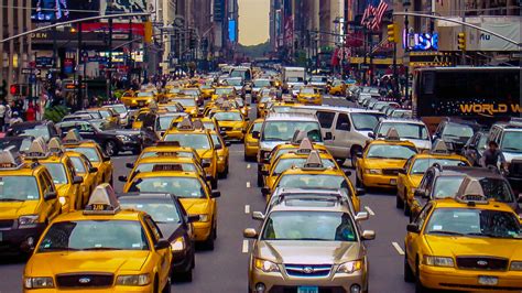 The NYC traffic guru who coined the term "gridlock" has a plan to fix ...