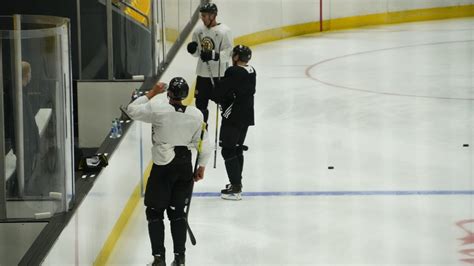 Here Are Highlights Of Small Bruins Workout That Featured Zdeno Chara - NESN.com