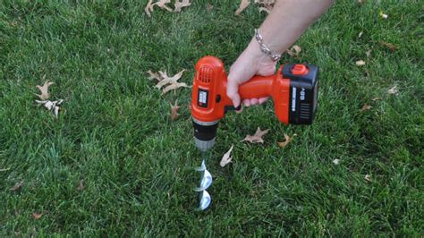 How to Fertilize Trees and Shrubs - Grass Pad