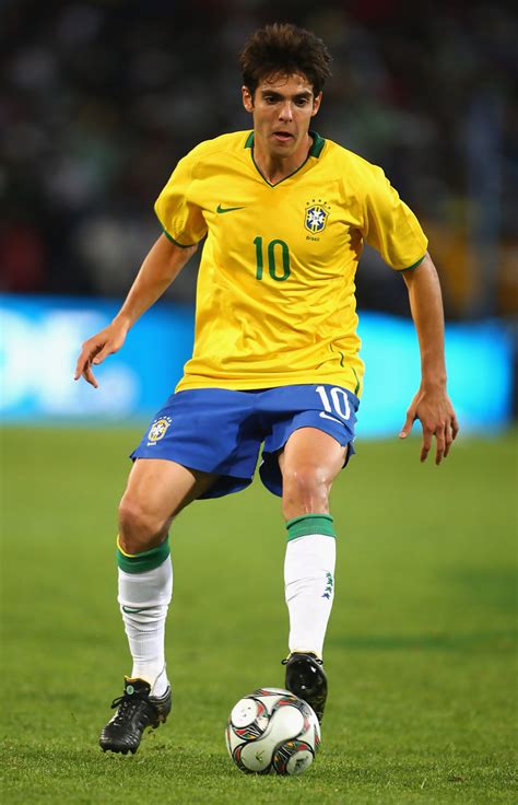 Kaka Photos Photos - Brazil v Egypt - FIFA Confederations Cup - Zimbio