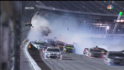 Video Terrifying NASCAR Crash in Daytona - ABC News