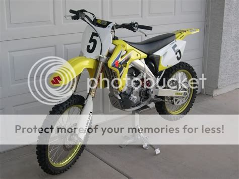 2007_Suzuki_RMZ450-3.jpg Photo by z_image22 | Photobucket