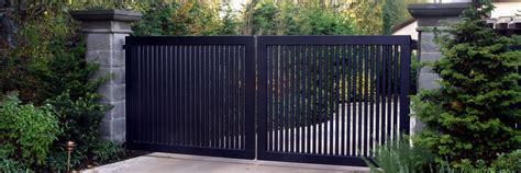 Seattle Metal Driveway Gates