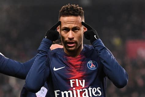 Neymar injury: Why Manchester United may fear Paris Saint-Germain MORE ...