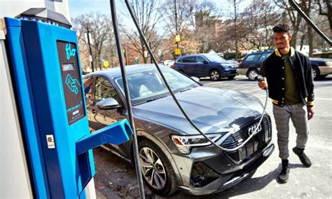 Flo joins U.S. EV charging group, hits 99% uptime in NYC – TechCentury