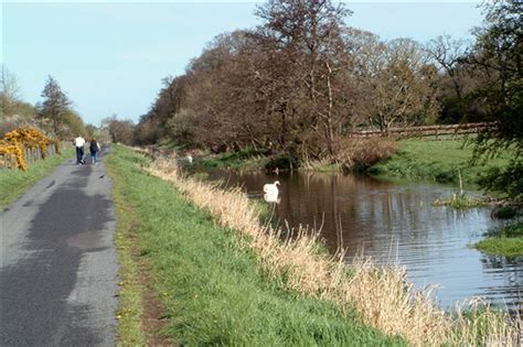 Newry Canal Way - WalkNI