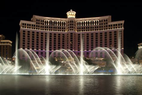 Bellagio | Purdy Clevur Photography & Design