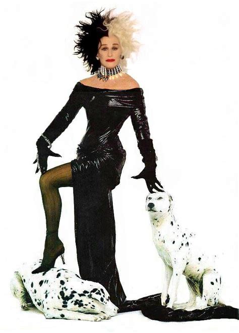 Glenn Close~ Cruella Deville, 101 Dalmatians | Cruella costume, Cruella ...