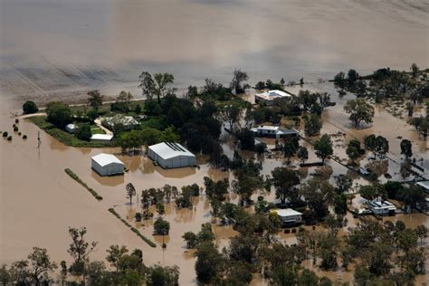 NSW flood zone damage 'heartbreaking'