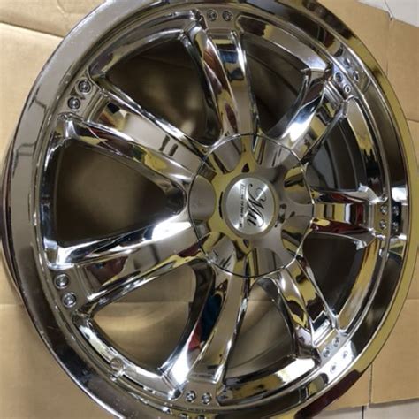 Chrome Rims, Car Accessories on Carousell